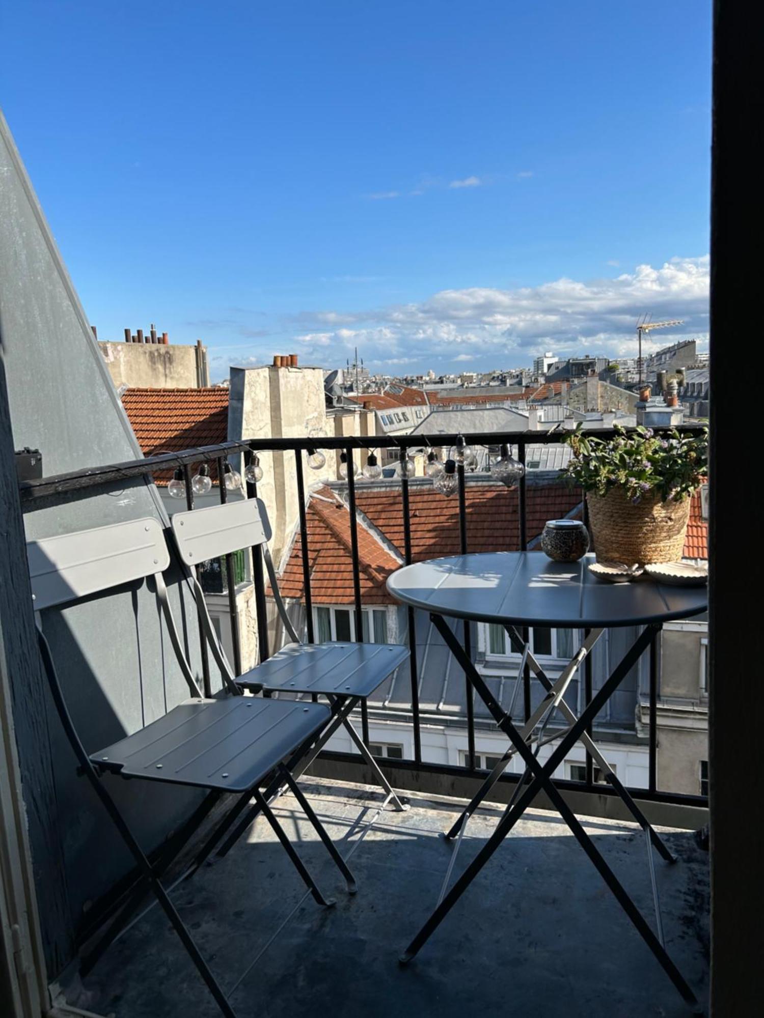 Studio Entierement Renove Avec Balcon Place De La Bastille Paris Exterior photo